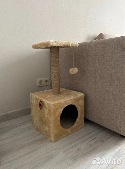 Домики для кошек с когтеточкой