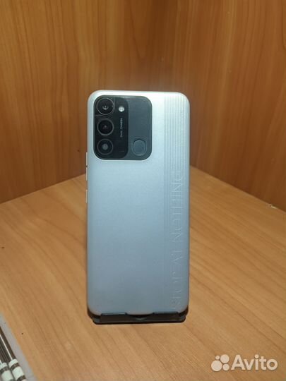 TECNO Spark 8C, 4/64 ГБ