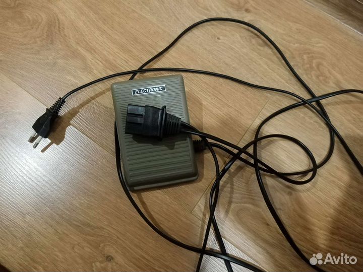 Швейная машина Brother