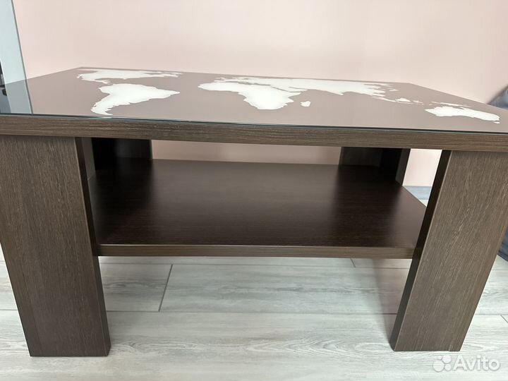 Журнальный столик