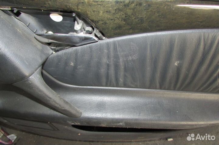 Дверь Mercedes W210 Седан в сборе