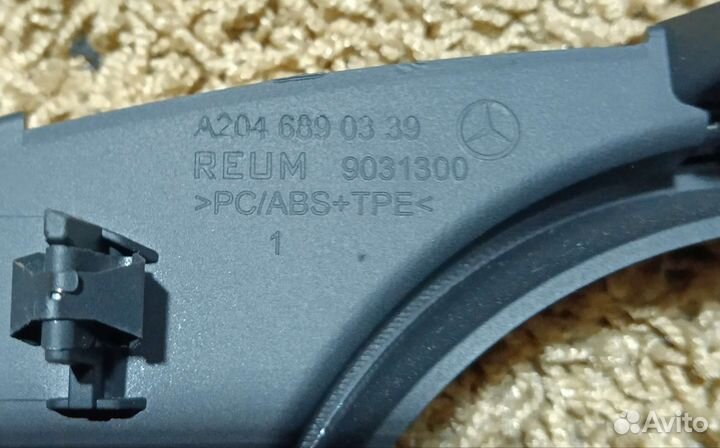 Накладка приборной панели Mercedes C-Class W204