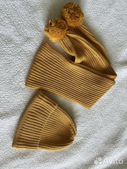 Комплект шапка и шарф