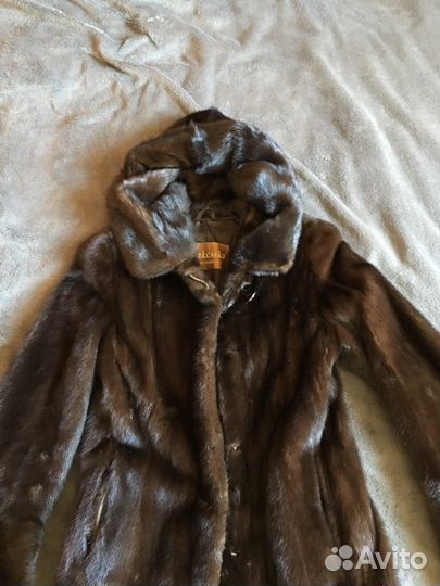 Шуба норковая цельная