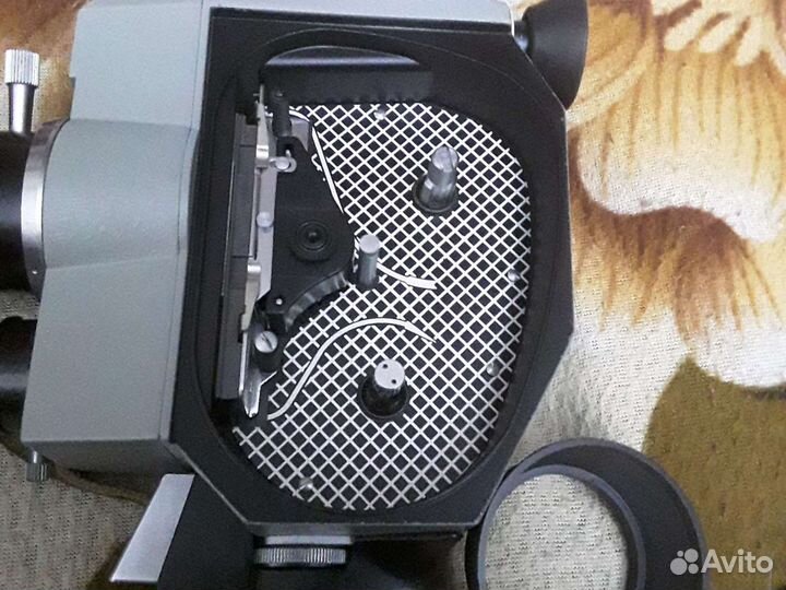 Кинокамера кварц