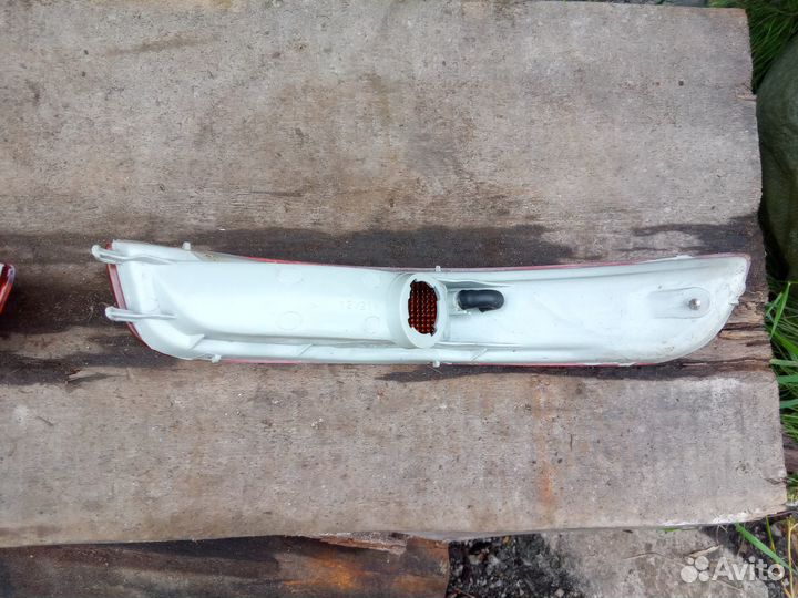 Поворотники R/F 2шт Ae100 Toyota Corolla