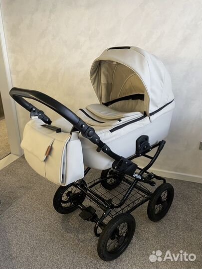 Коляска для новорожденного. Люлька