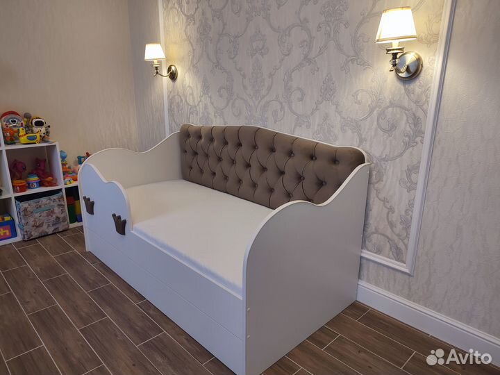 Детская кровать от 3 лет с бортиками