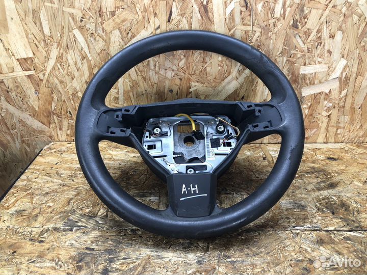 Руль Opel Zafira B / Astra H под реставрацию