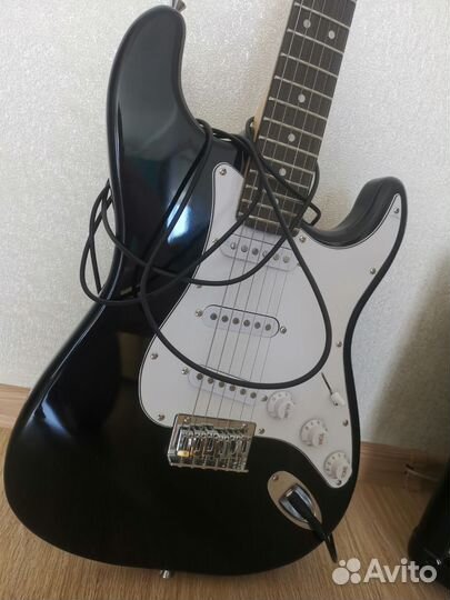 Электрогитара fender squier stratocaster