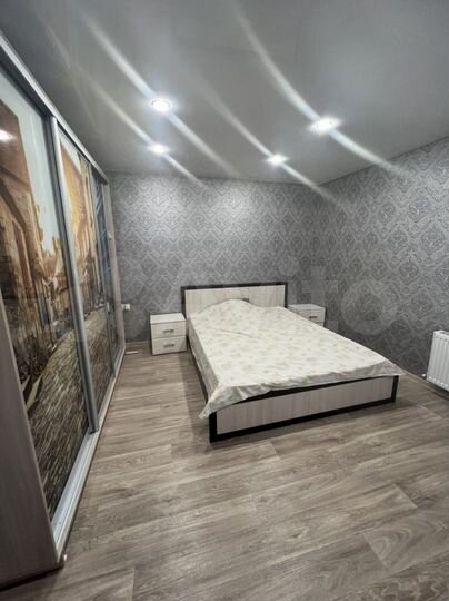 Дом 170 м² на участке 2 сот.