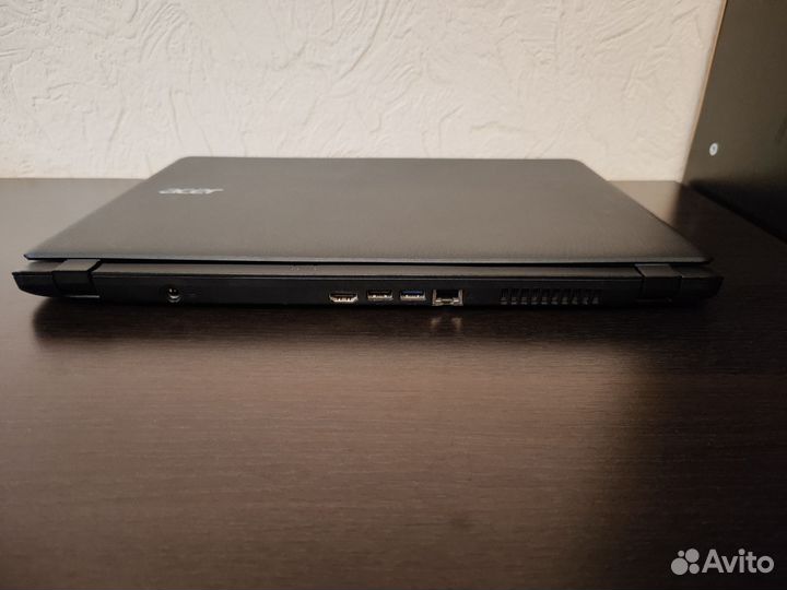 Ноутбук Acer i5-7200u/8Gb/SSD 240+1000 HDD