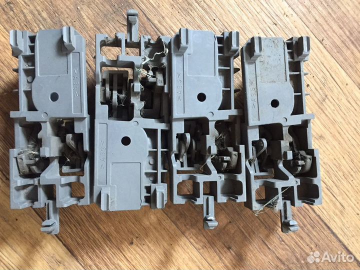 Ручка дверей Toyota Mark II 90