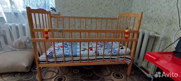 Детская кроватка