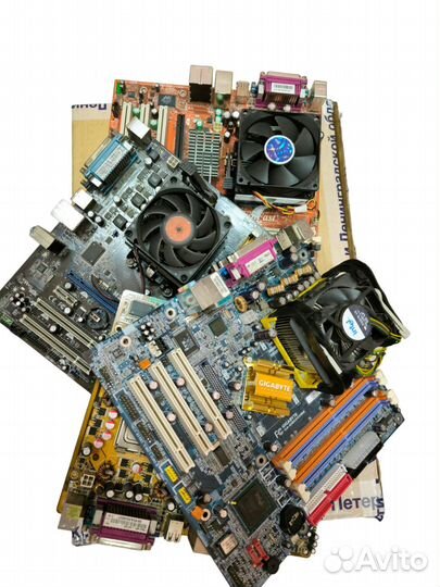 Материнская плата (процессор)