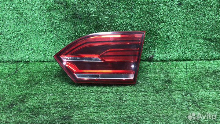 Фонарь задний правый в крышку VAG Volkswagen Jetta
