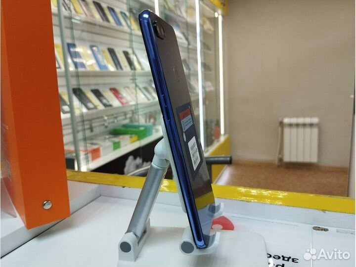 Xiaomi Mi 8 Lite, 4/64 ГБ