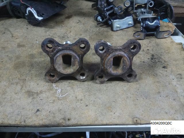 Ось ступицы Ниссан Альмера G15