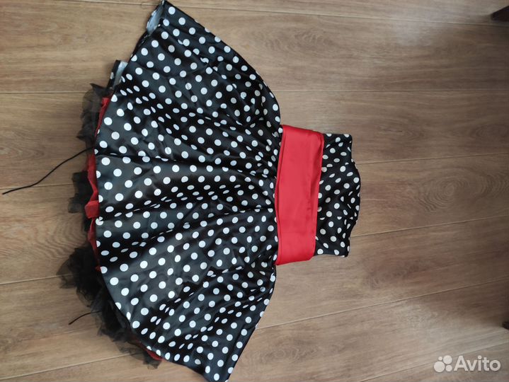 Нарядное платье