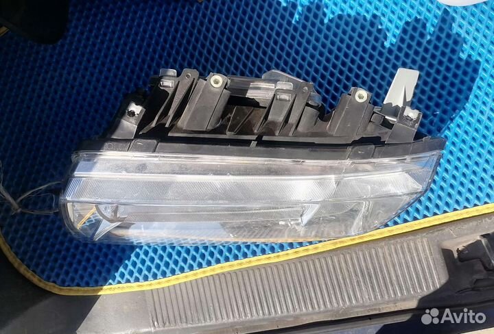 Фара левая skoda fabia