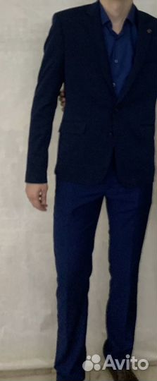 Костюм мужской