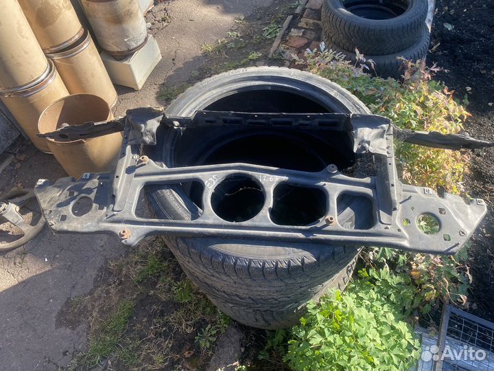 Теливизор на е39 в сборе. M52b25