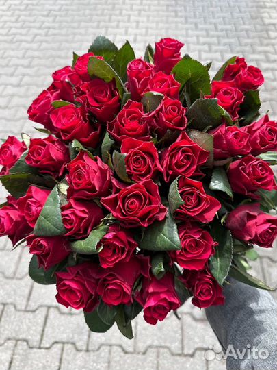 Роза красные,доставка цветов Калининград