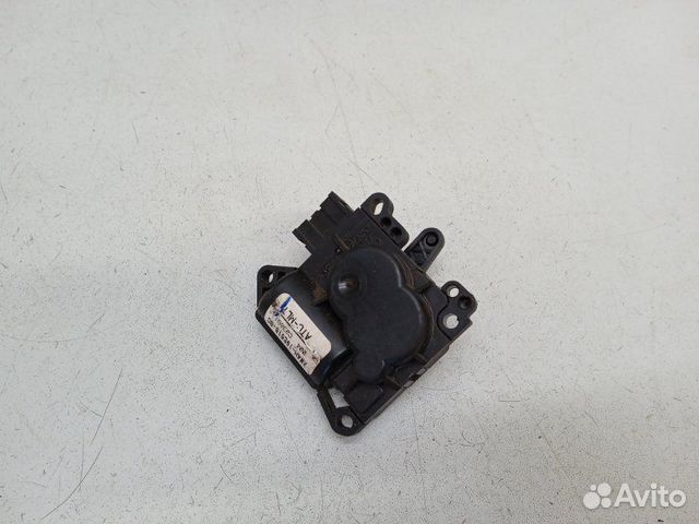 Моторчик заслонки отопителя Jaguar S-Type 3.0 2000