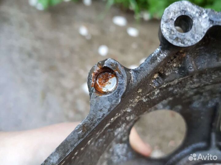 Внутренняя крышка вариатора Suzuki Skywave AN400 c