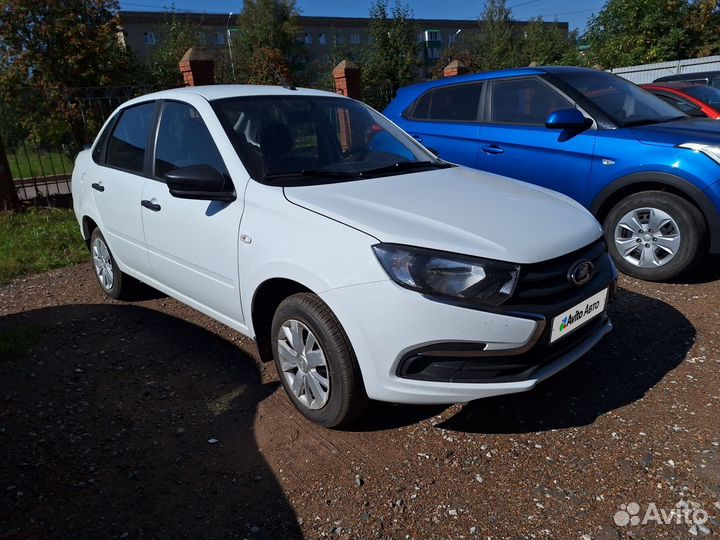 LADA Granta 1.6 МТ, 2022, 28 000 км