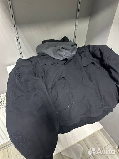 Бомбер Balenciaga Distressed bomber