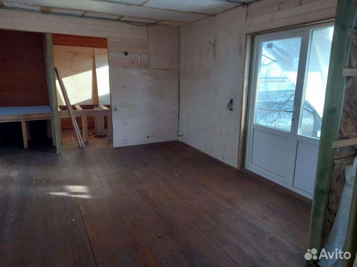 Хаусбот/Дом на воде