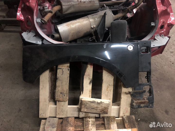 Крыло переднее левое Range Rover