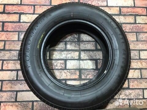Yokohama Geolandar G033 215/70 R16