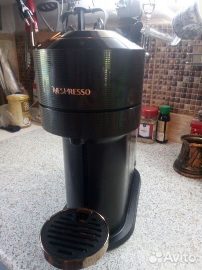 Капсульная кофемашина Nespresso vertuo next