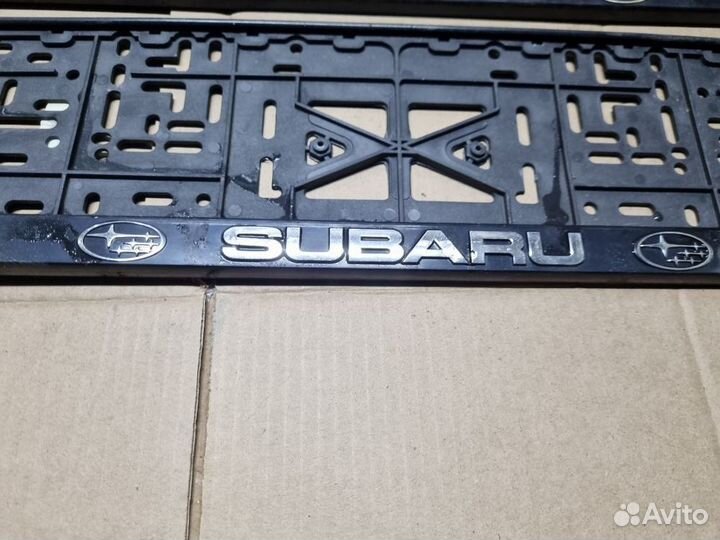 Номерные рамки Subaru