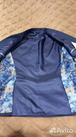 Костюм мужской классический