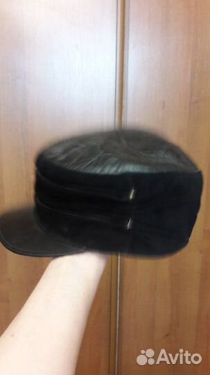 Женская кепка