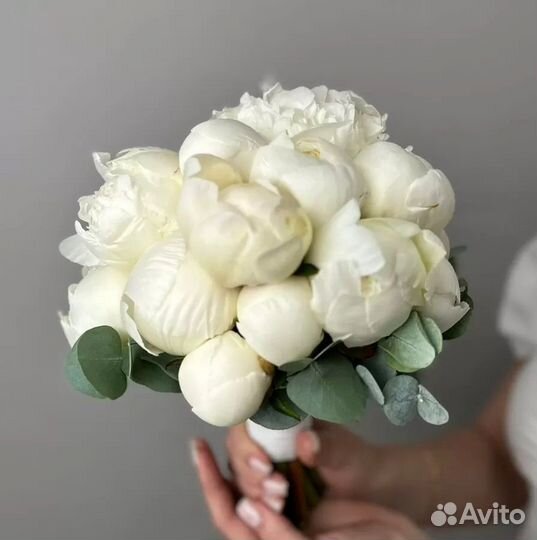 Пионы букет