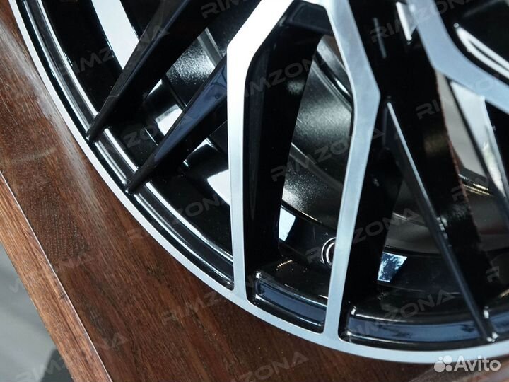 Литые диски Vossen R17 на Mitsubishi. Арт639