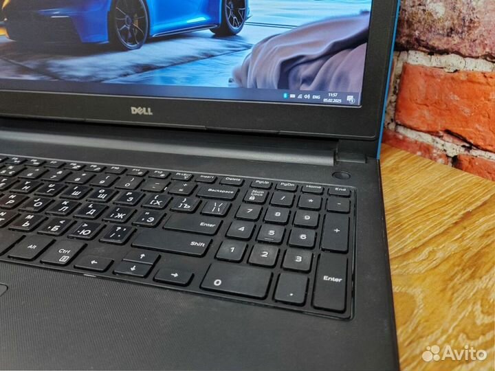 Игровой ноутбук Dell с 2 видеокартами и SSD256