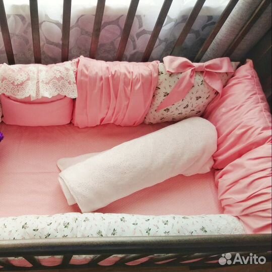Комплект в детскую кроватку