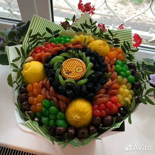 Фруктовый подарок, корзина фруктовая