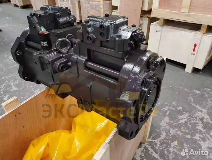 Основной гидравлический насос Volvo EC330B