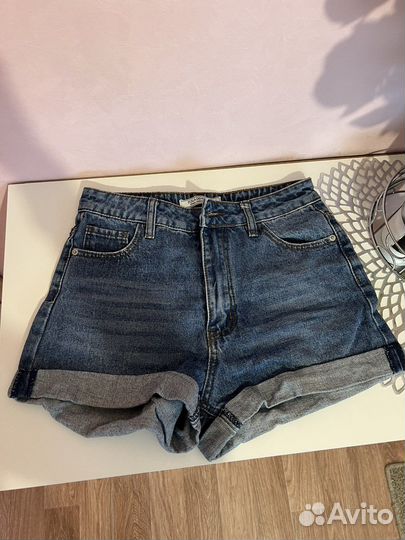 Джинсовые шорты