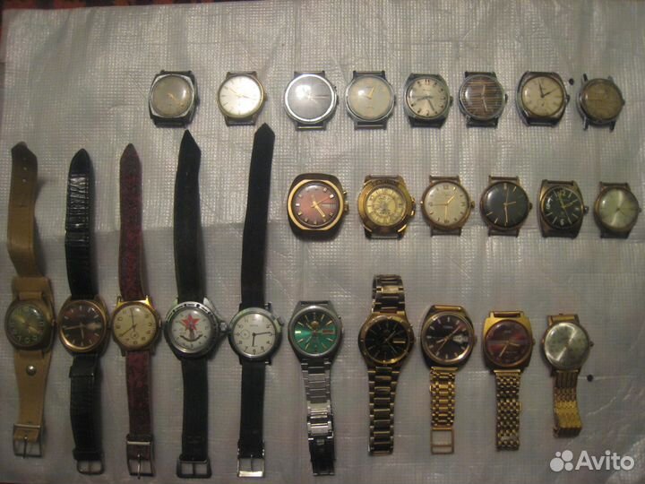 Часы из с. с. с. р
