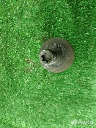 Опора шаровая передняя нижняя Audi A4 B8 8K 3231