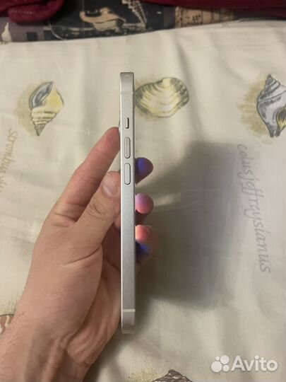iPhone 14, 256 ГБ