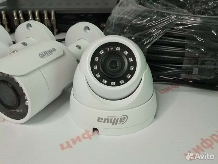 Уличное видеонаблюдение 4 камеры полный к-т