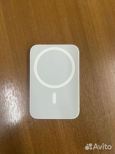 Внешний аккумулятор apple